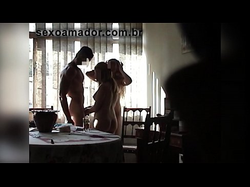 ❤️ Amigos sexuais convidam um homem gigante e um ménage à trois com ele ❤❌ Porno porno em pt.pornoklinge.ru ﹏
