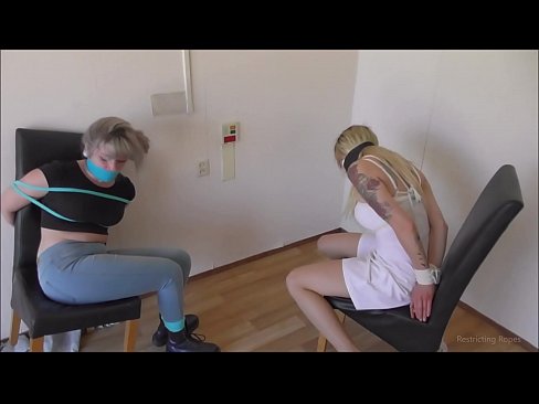❤️ Viciado / amarrado e amordaçado / donzela em apuros ❤❌ Porno porno em pt.pornoklinge.ru ﹏